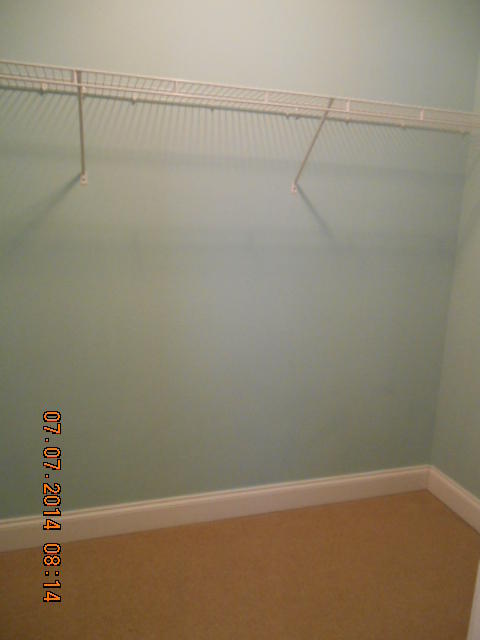 ELLIOTTS POINT 6TH ADDN - Residential Lease