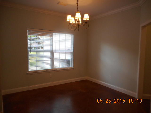 ELLIOTTS POINT 6TH ADDN - Residential Lease