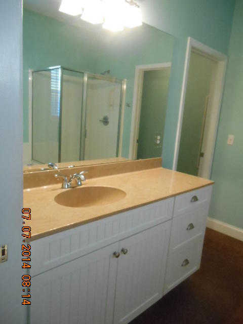 ELLIOTTS POINT 6TH ADDN - Residential Lease