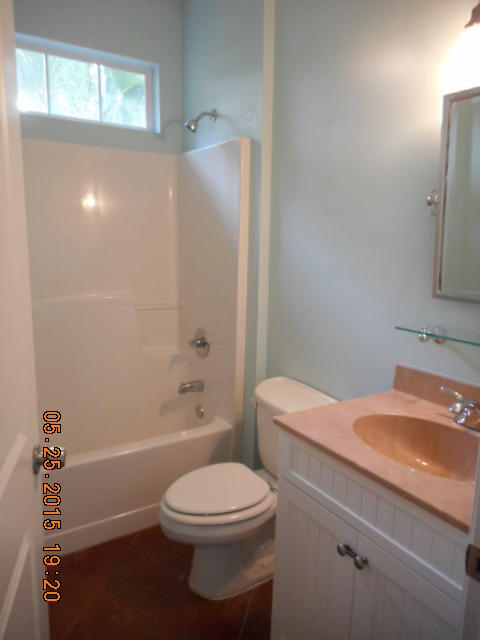 ELLIOTTS POINT 6TH ADDN - Residential Lease