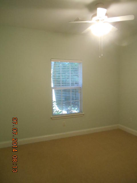 ELLIOTTS POINT 6TH ADDN - Residential Lease