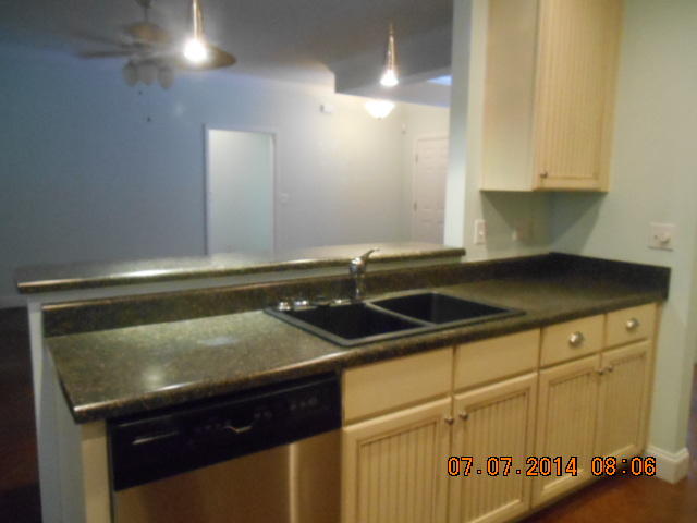 ELLIOTTS POINT 6TH ADDN - Residential Lease