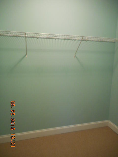 ELLIOTTS POINT 6TH ADDN - Residential Lease