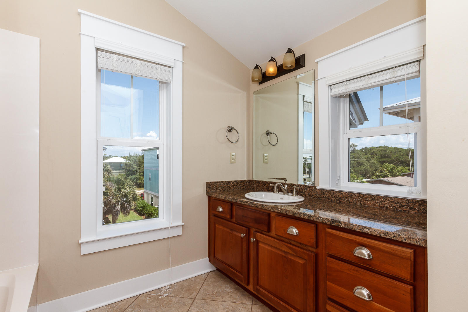 SATINWOOD PLACE - Residential