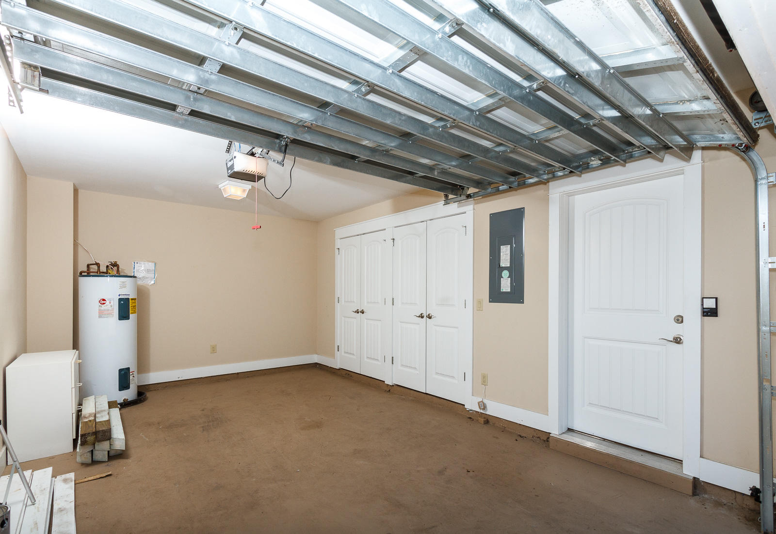 SATINWOOD PLACE - Residential