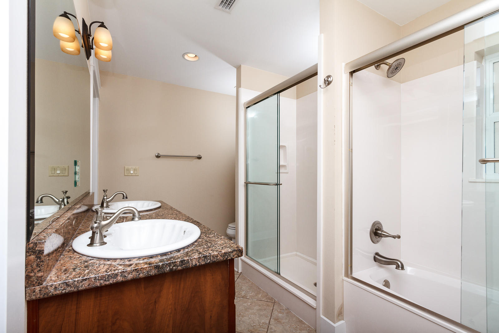 SATINWOOD PLACE - Residential