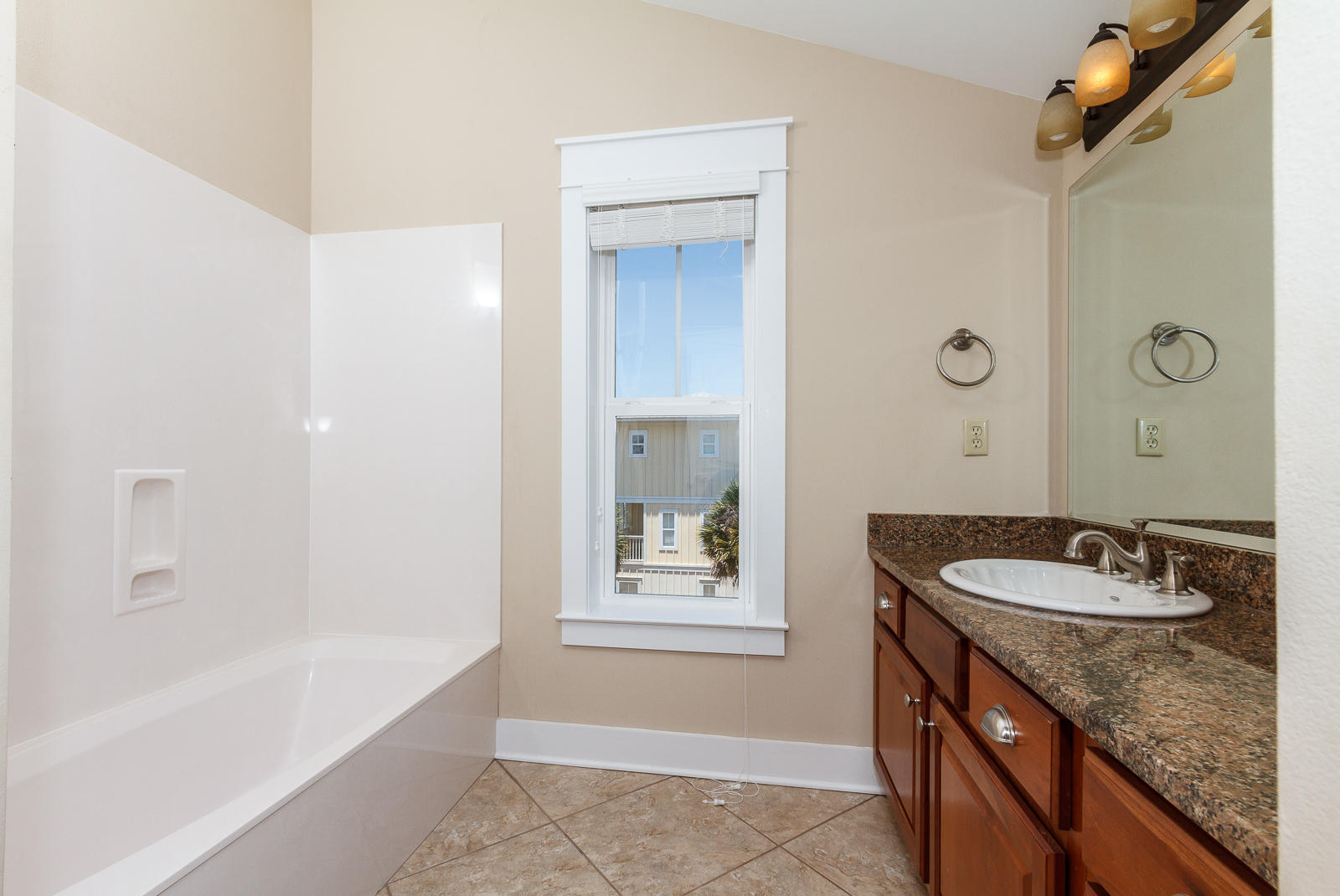 SATINWOOD PLACE - Residential