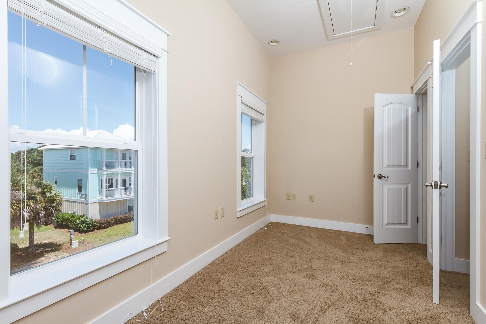 SATINWOOD PLACE - Residential