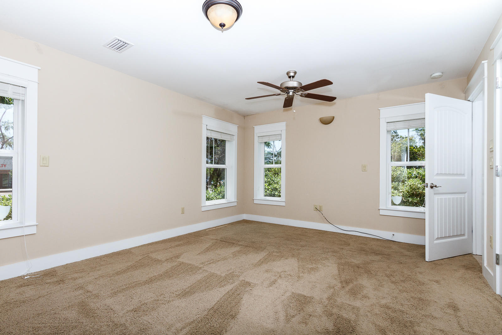 SATINWOOD PLACE - Residential