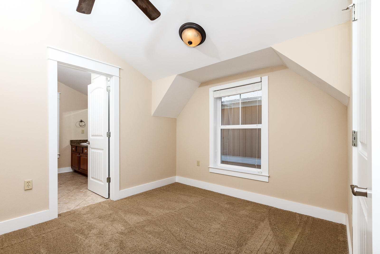 SATINWOOD PLACE - Residential