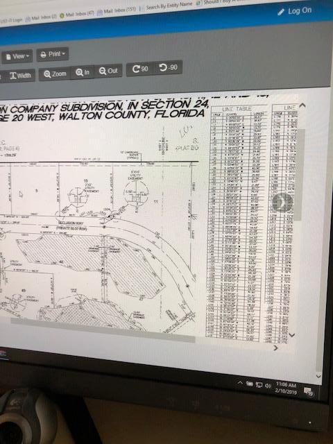 SECLUSION BAY - Land