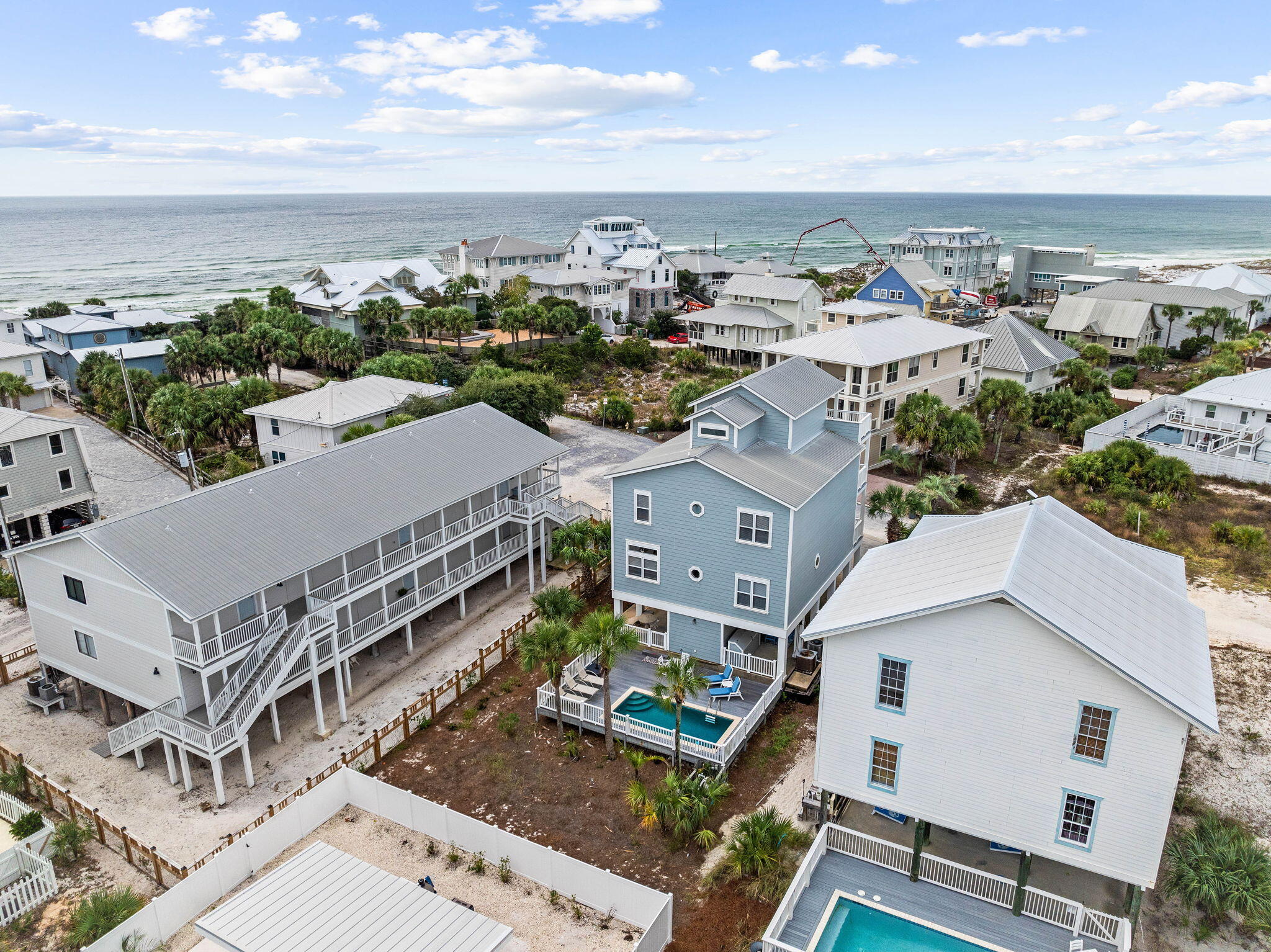 GRAYTON BEACH - Residential