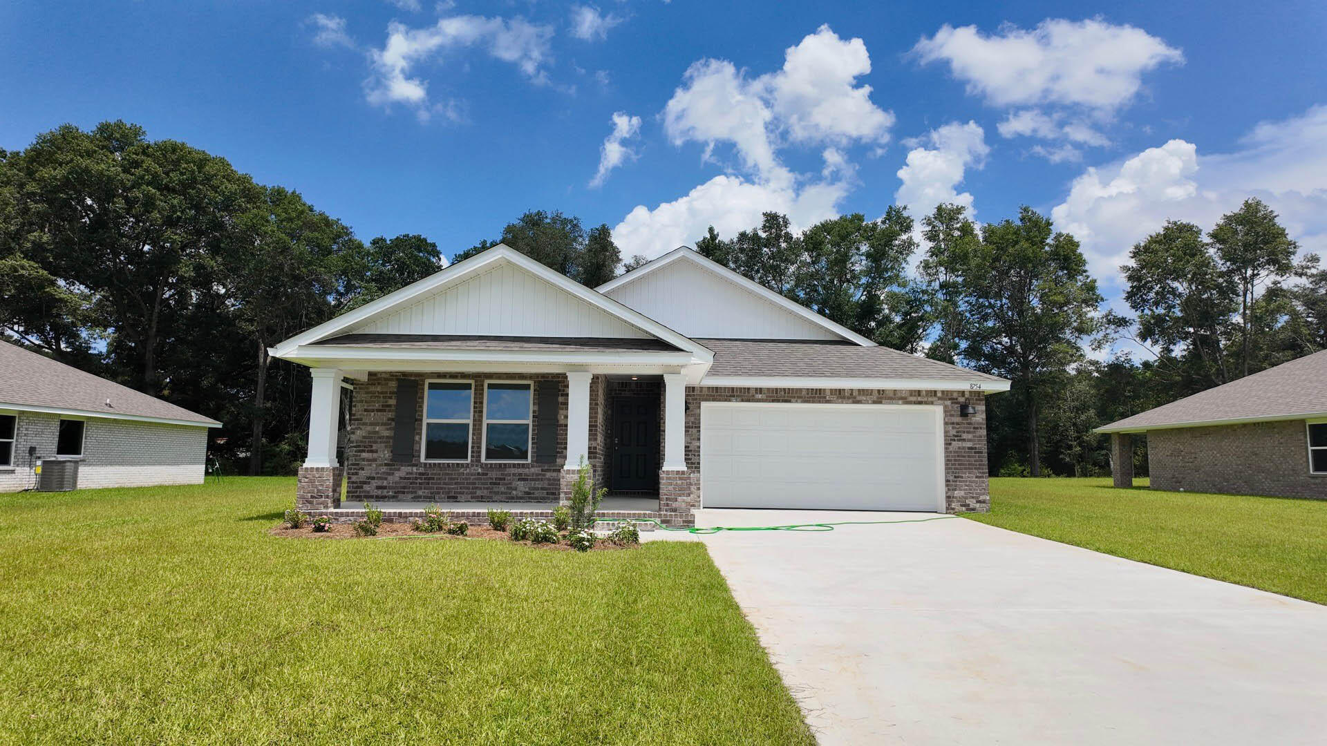 PLANTATION WOODS - Residential