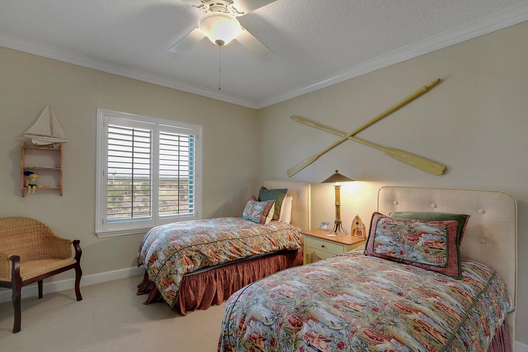 SOUTHWINDS III - Residential