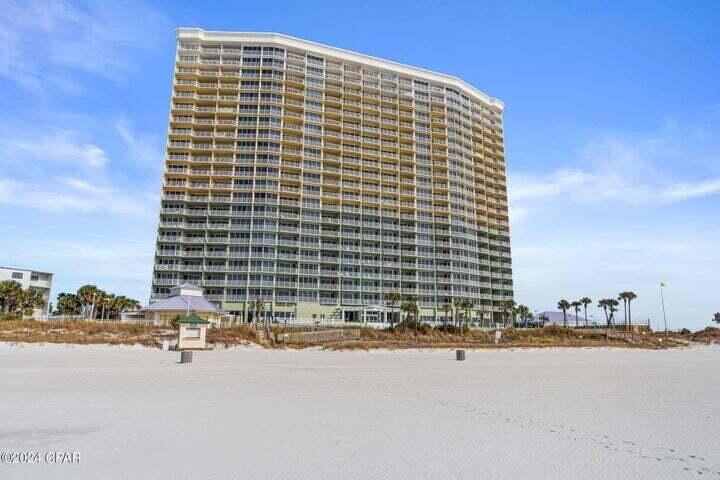 BOARDWALK CONDO - Residential