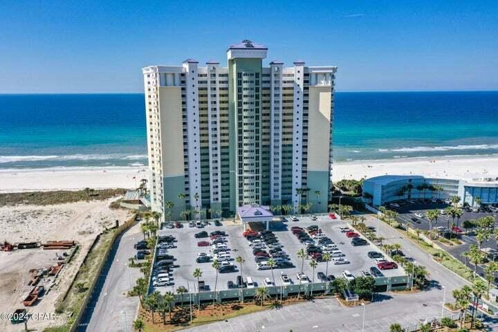 BOARDWALK CONDO - Residential
