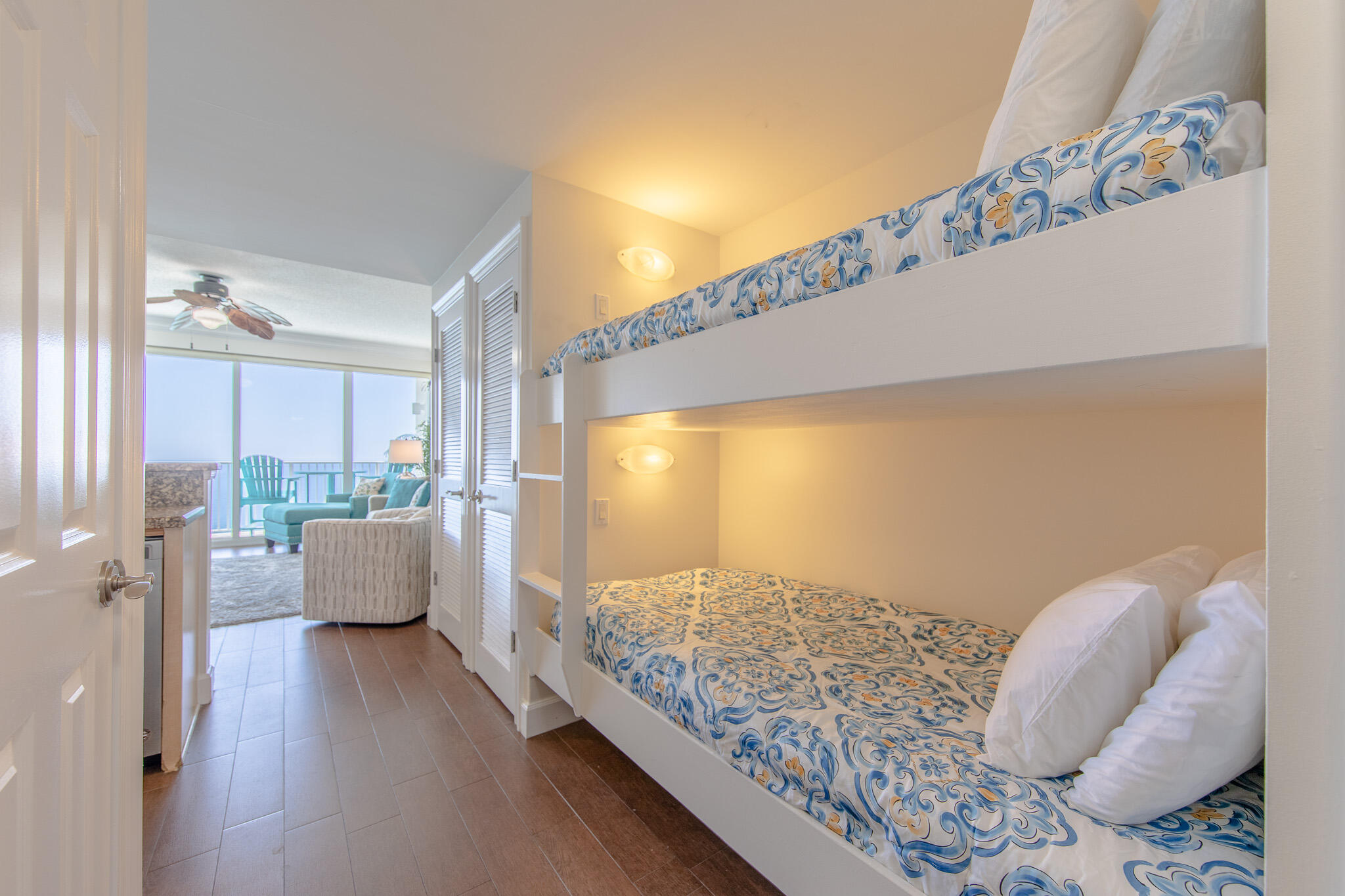 BOARDWALK CONDO - Residential