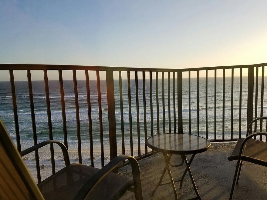 Call Sunbird your home away from home. Delight in gorgeous Gulf views and spectacular sunsets. 904 W is a one bedroom, one bath, 609 Sq. Ft. completely furnished condo. The entire complex was recently painted. Sunbird has great amenities including exercise room, pools, BBQ Pit/Grill, security lighting, gated community and you are at the Beach! Come take a look ... You will want to stay!