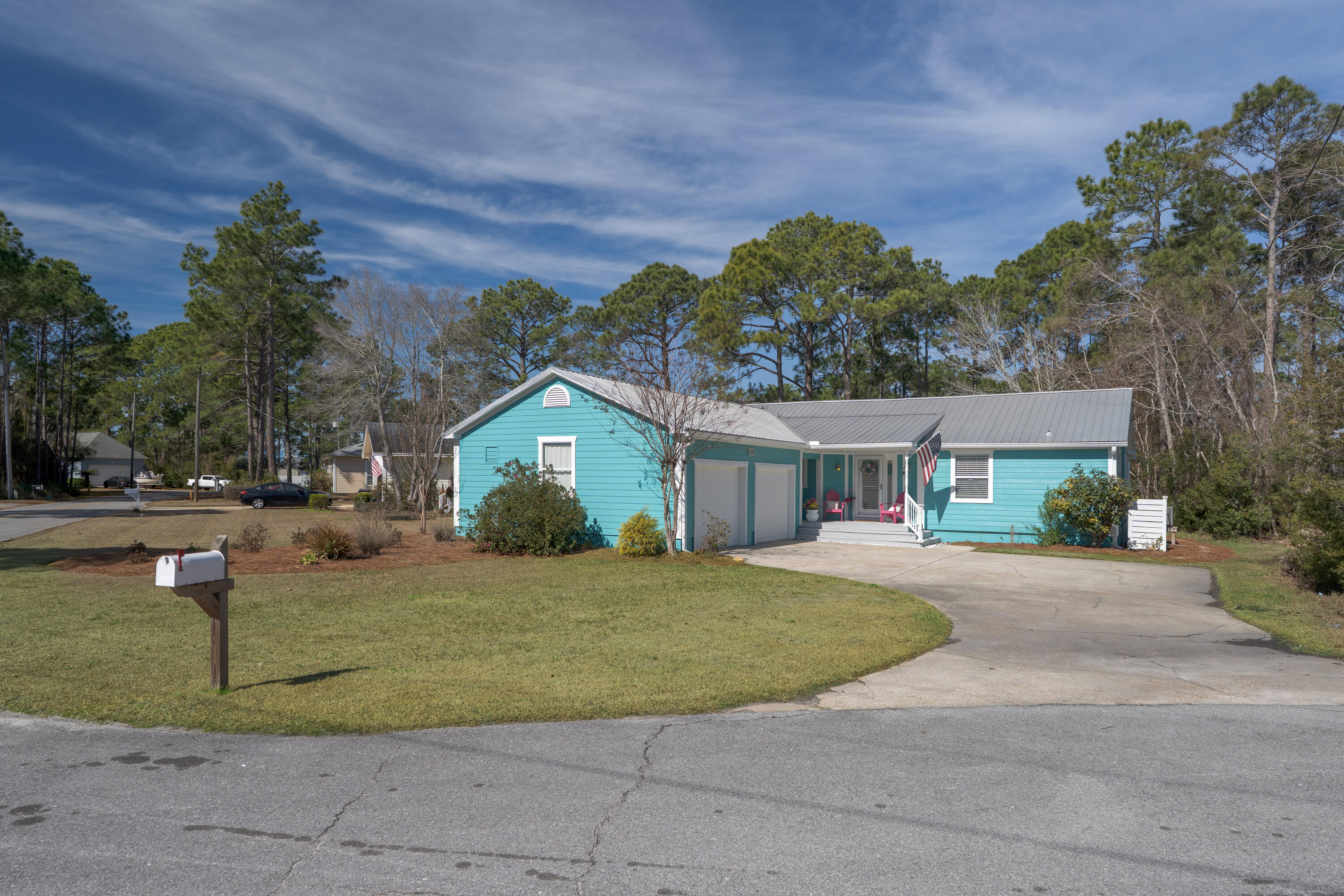 MONARCH ESTATES - Residential