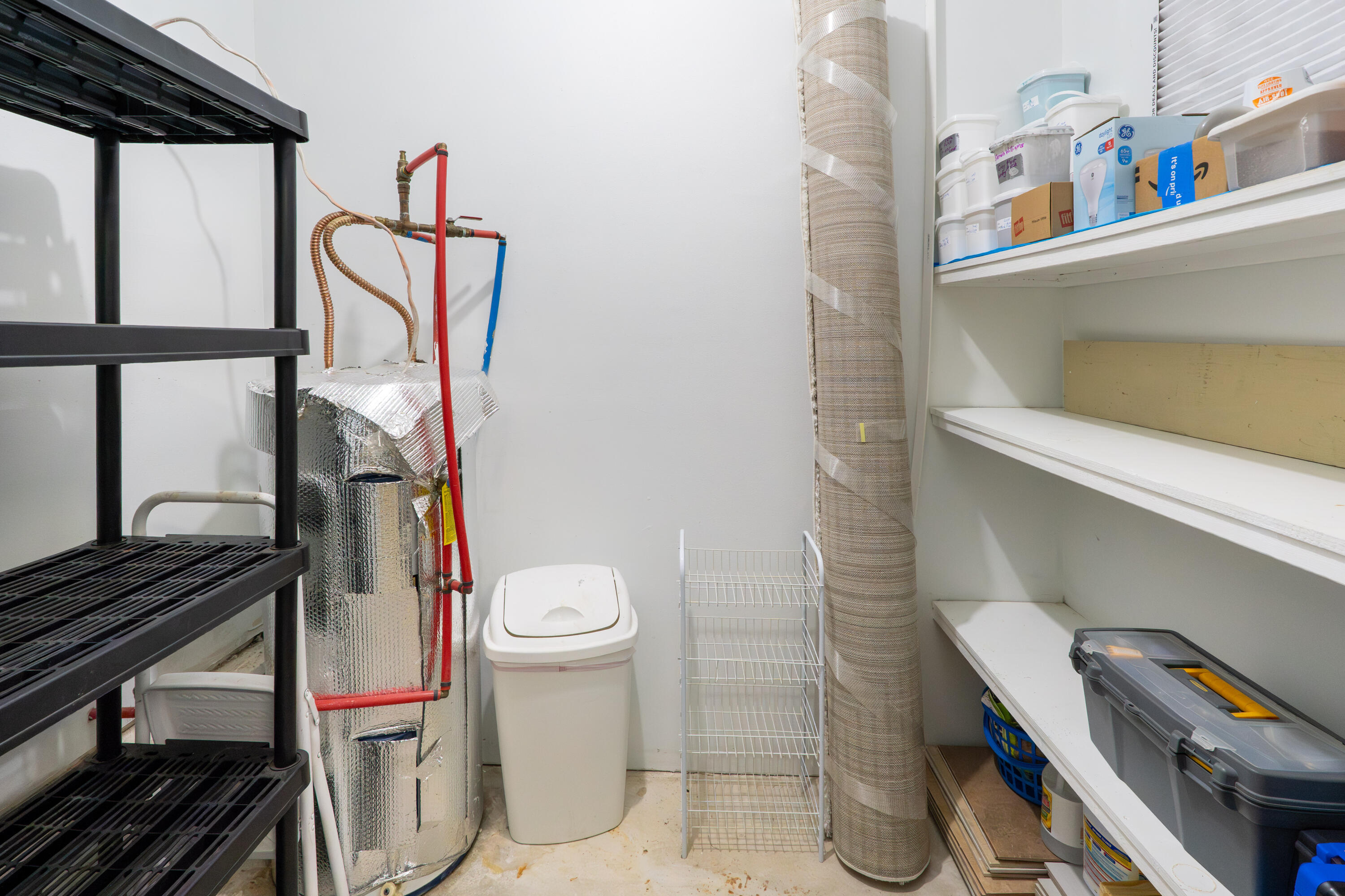 MONARCH ESTATES - Residential