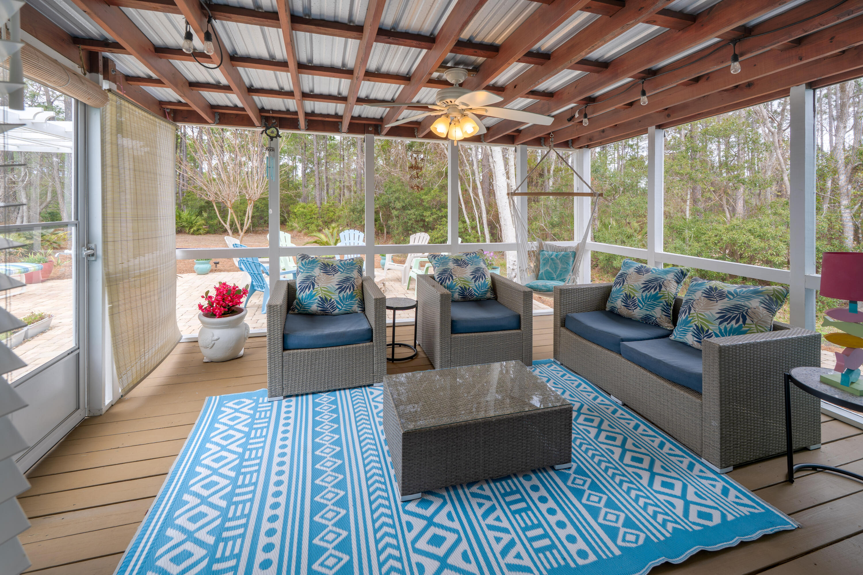 MONARCH ESTATES - Residential