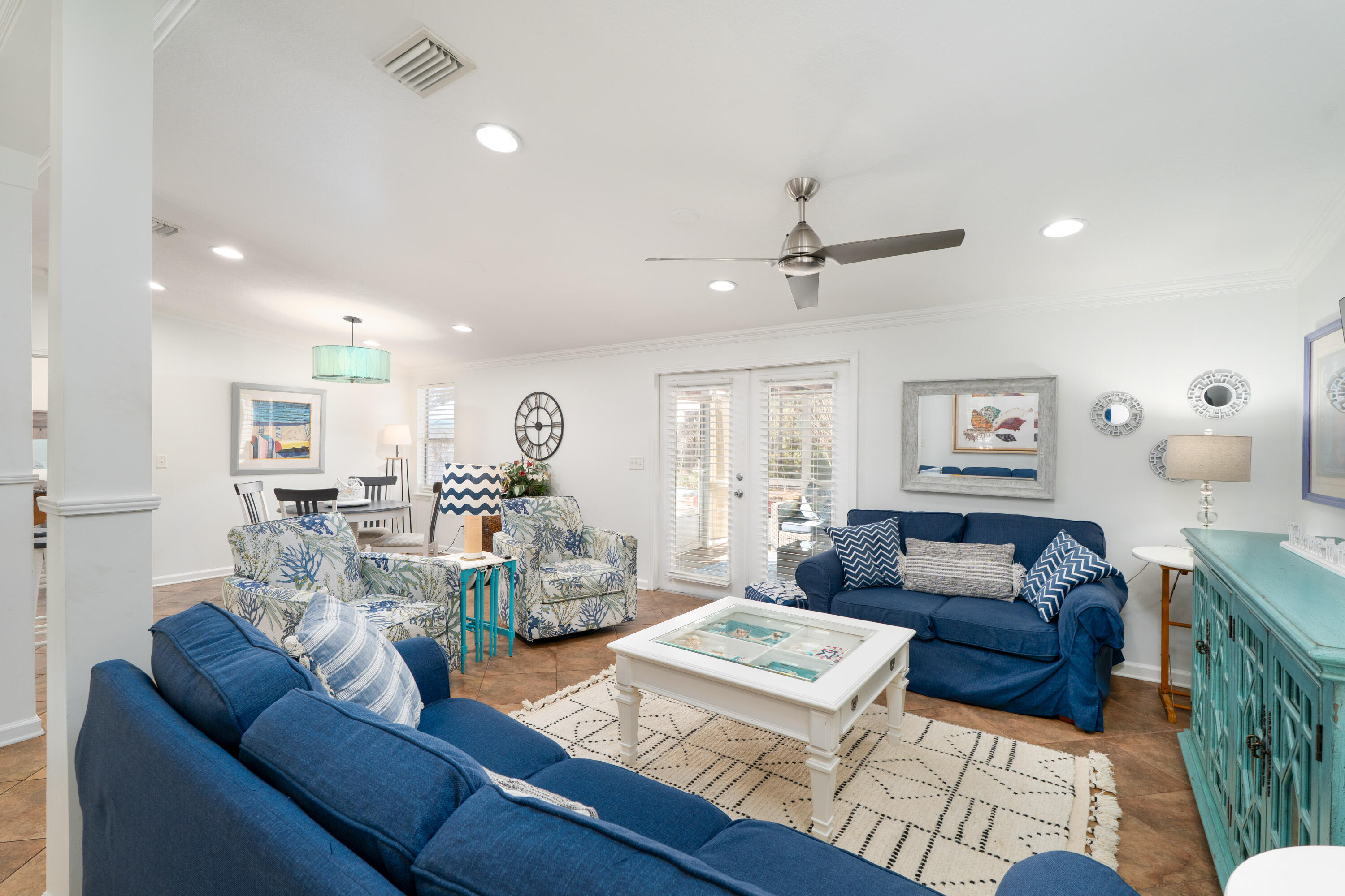 MONARCH ESTATES - Residential