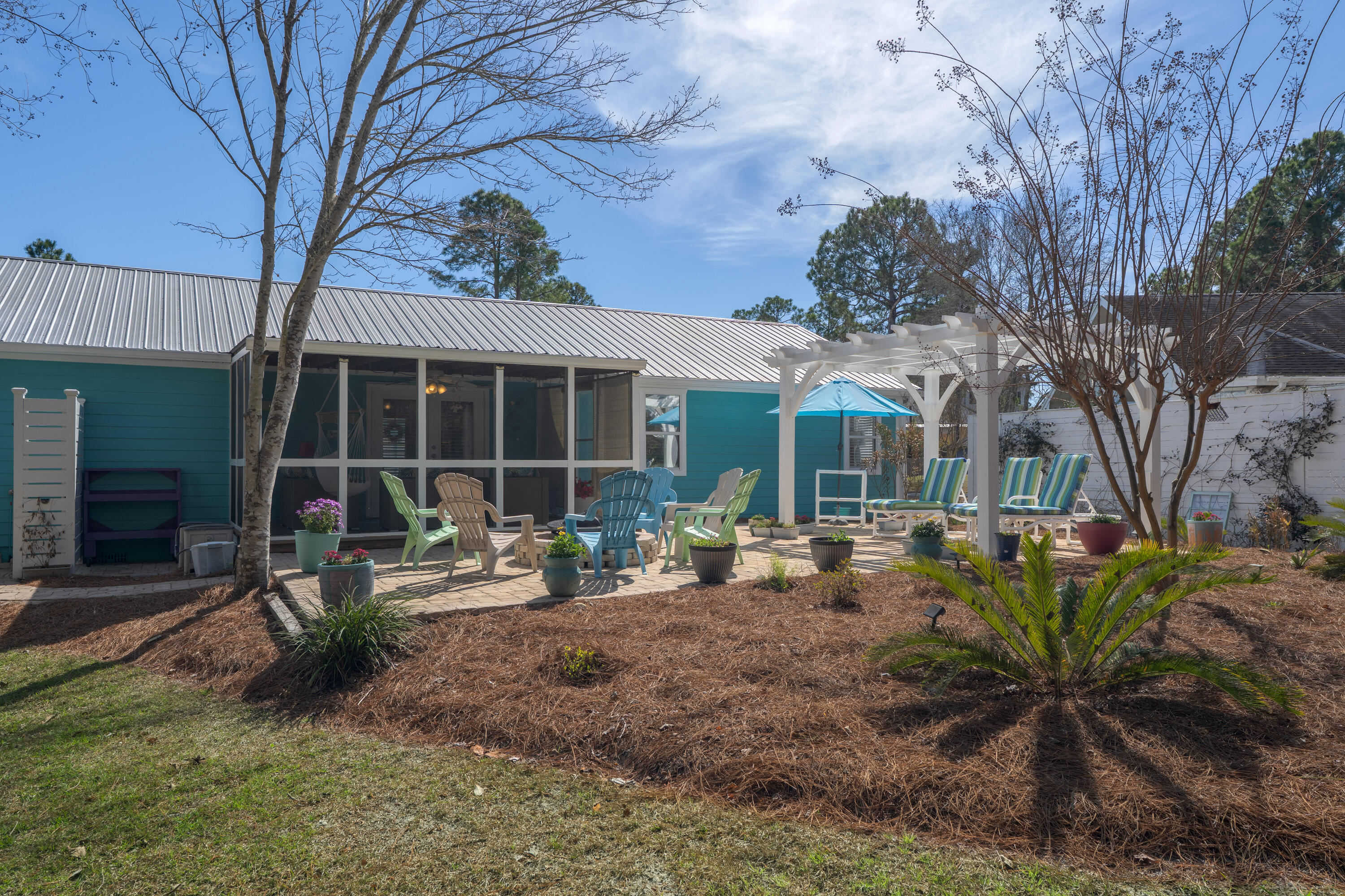 MONARCH ESTATES - Residential