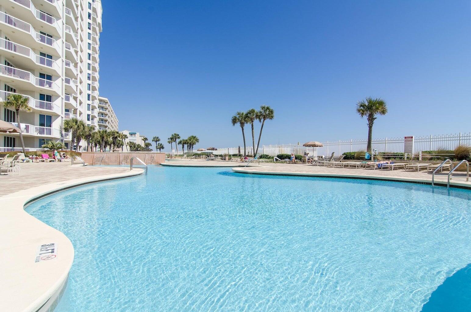 SILVER BEACH TOWERS - Residential