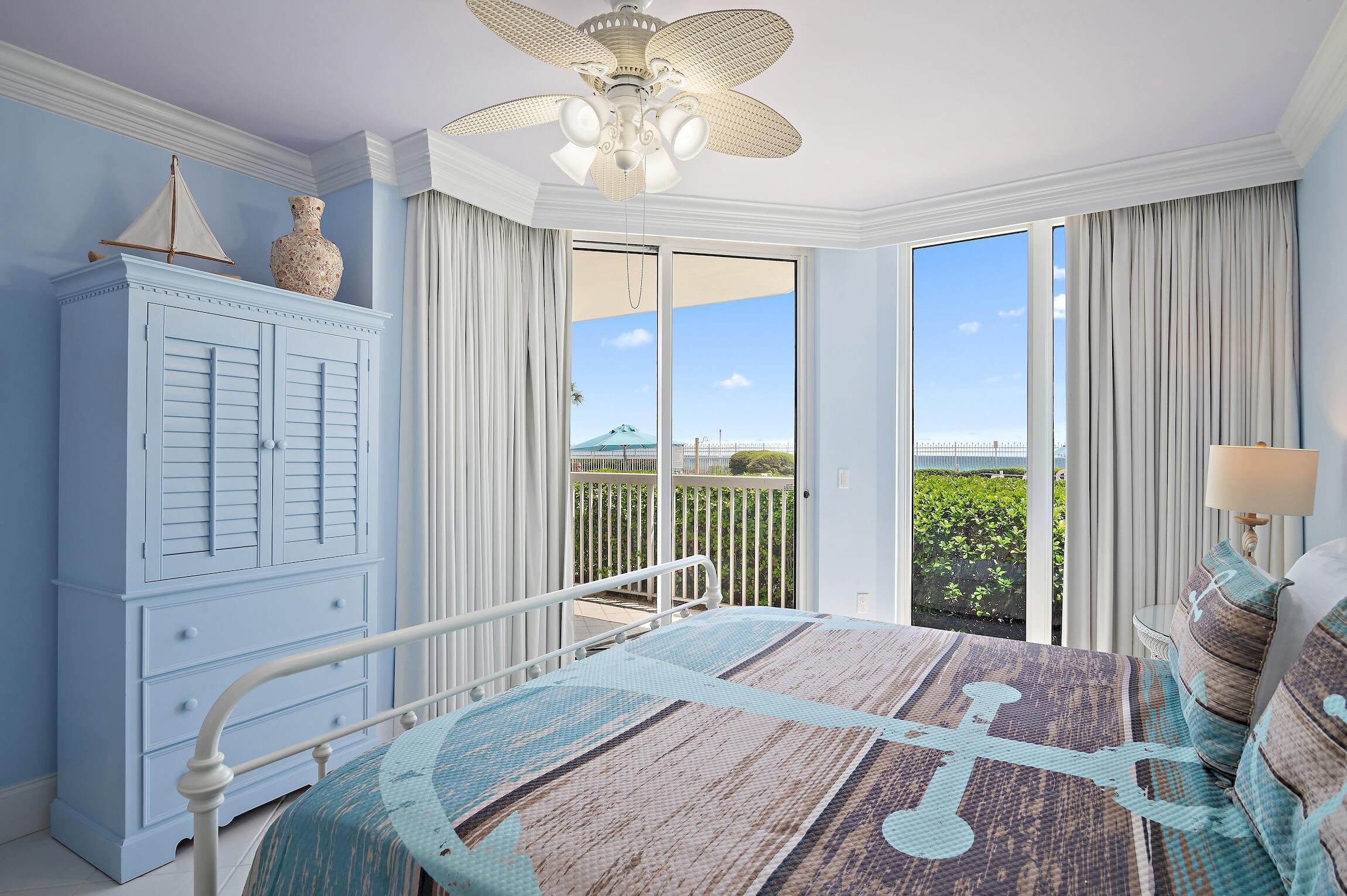 SILVER BEACH TOWERS - Residential