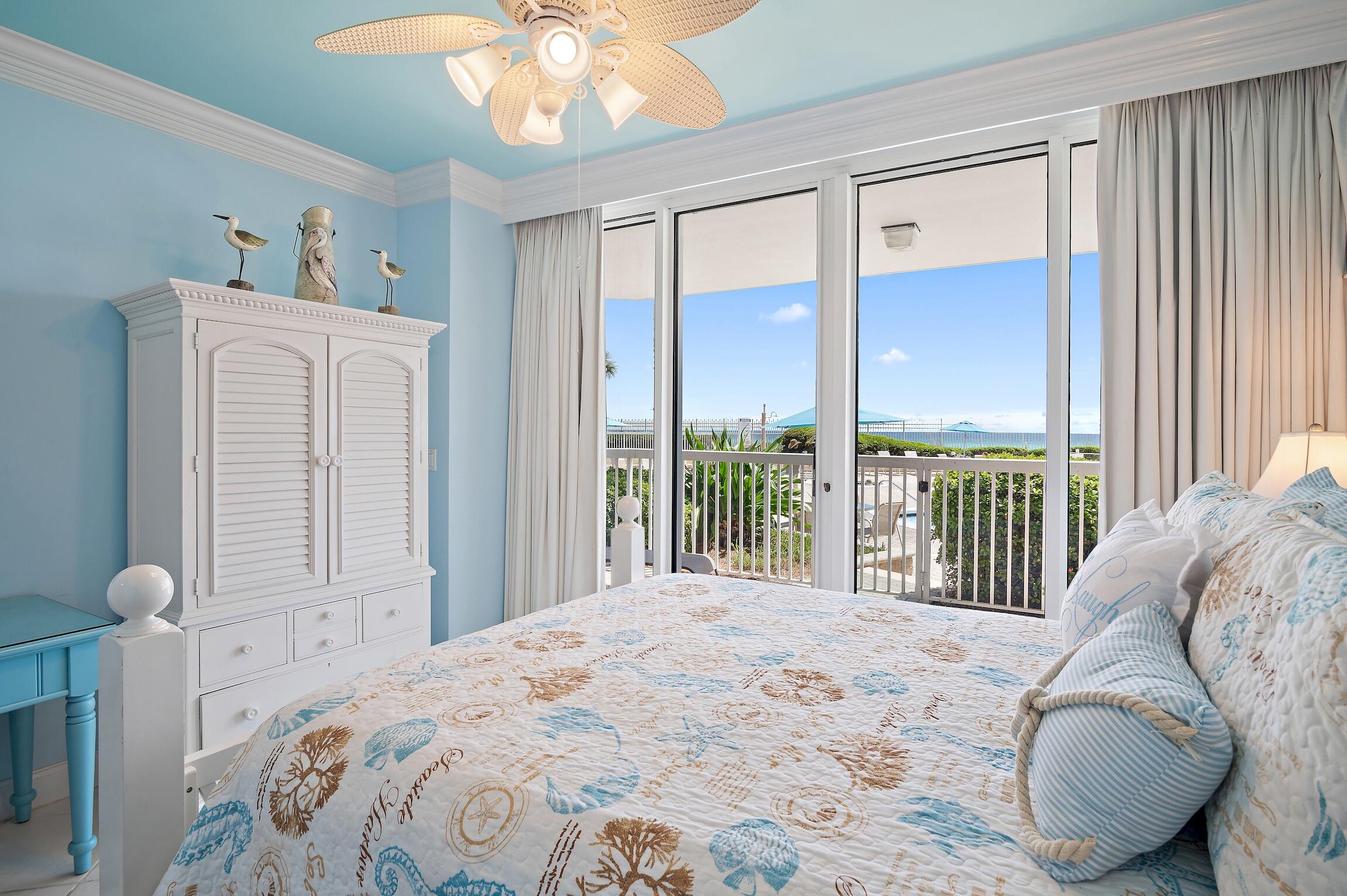 SILVER BEACH TOWERS - Residential