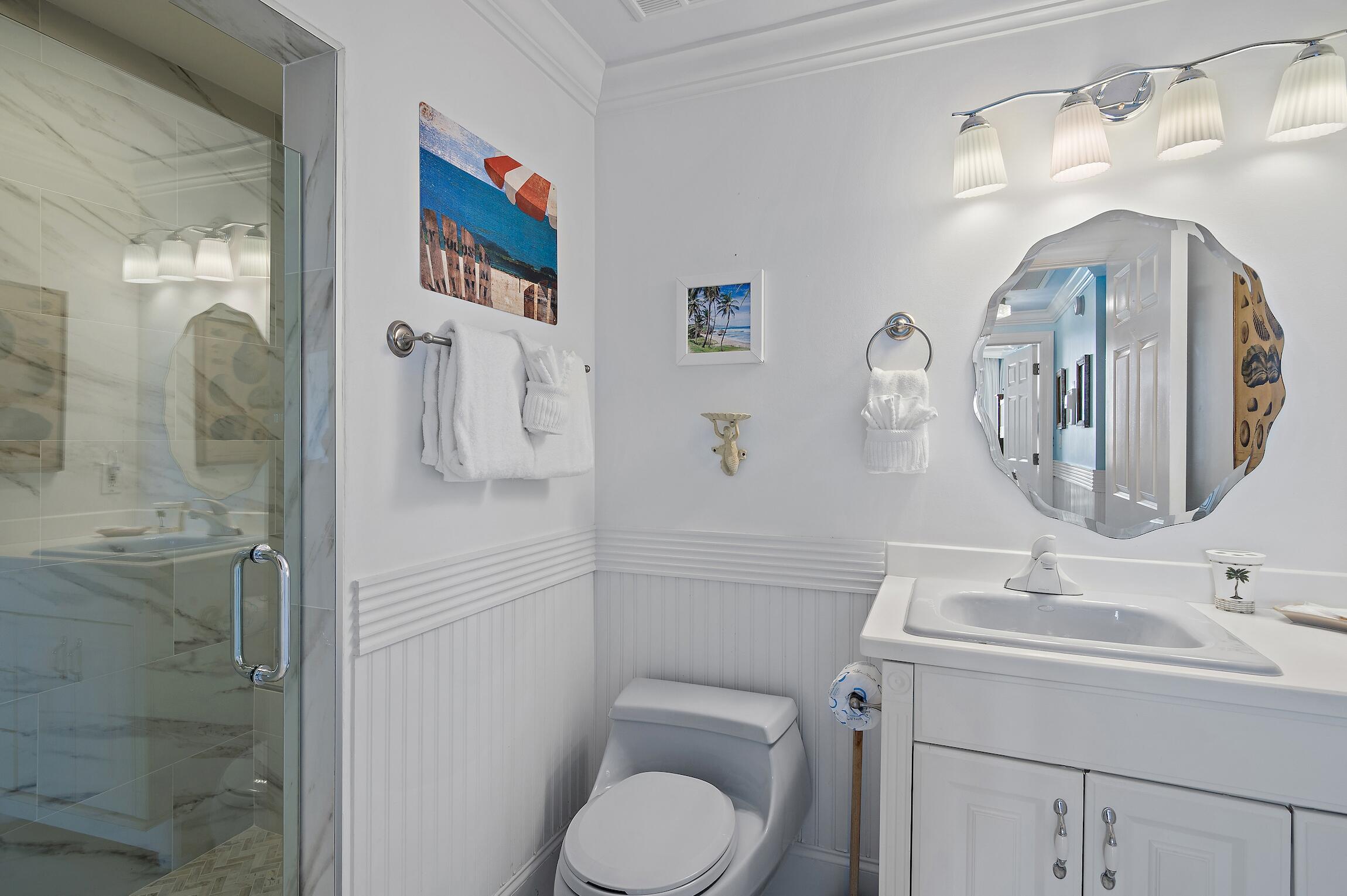 SILVER BEACH TOWERS - Residential