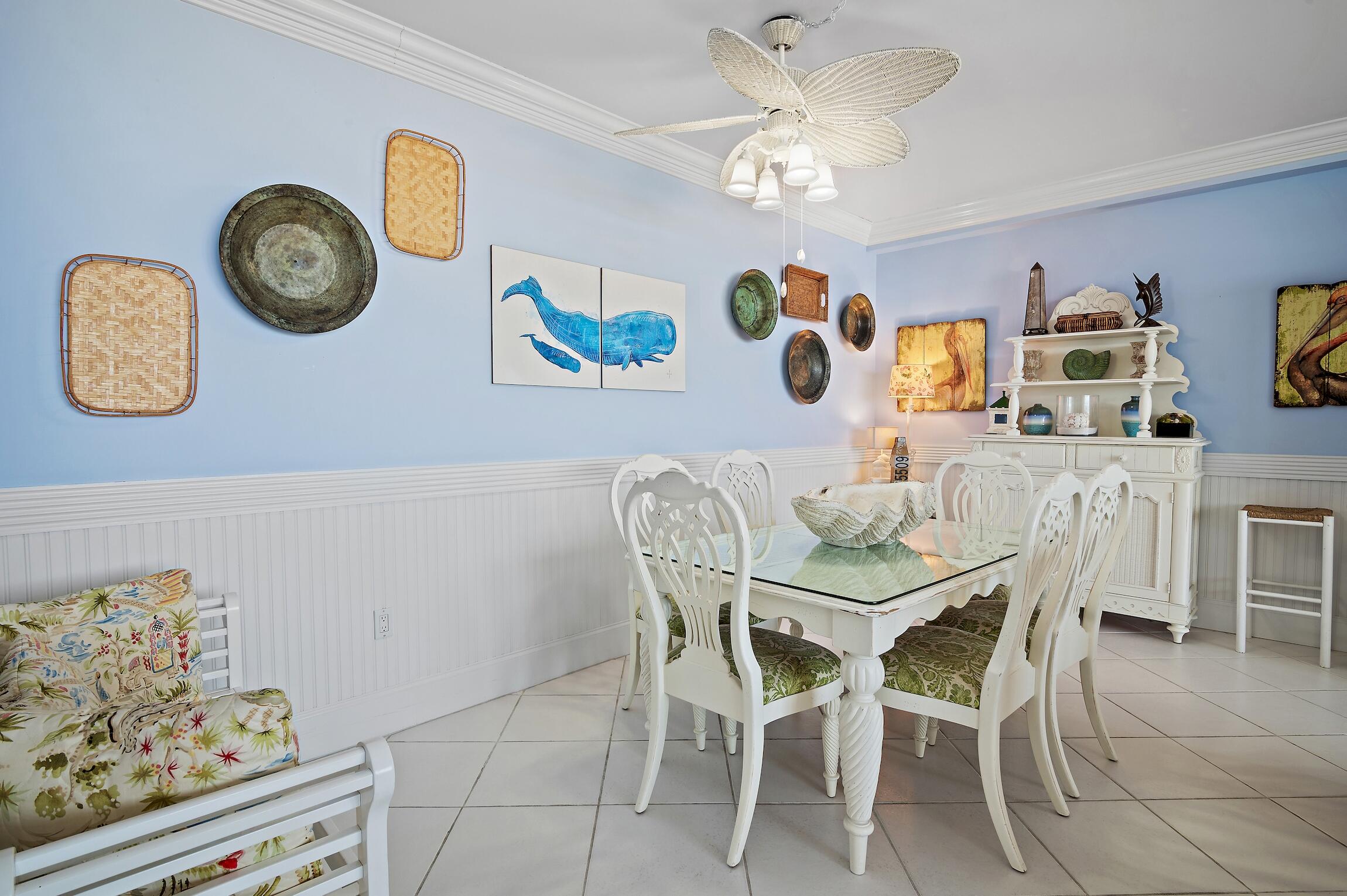 SILVER BEACH TOWERS - Residential