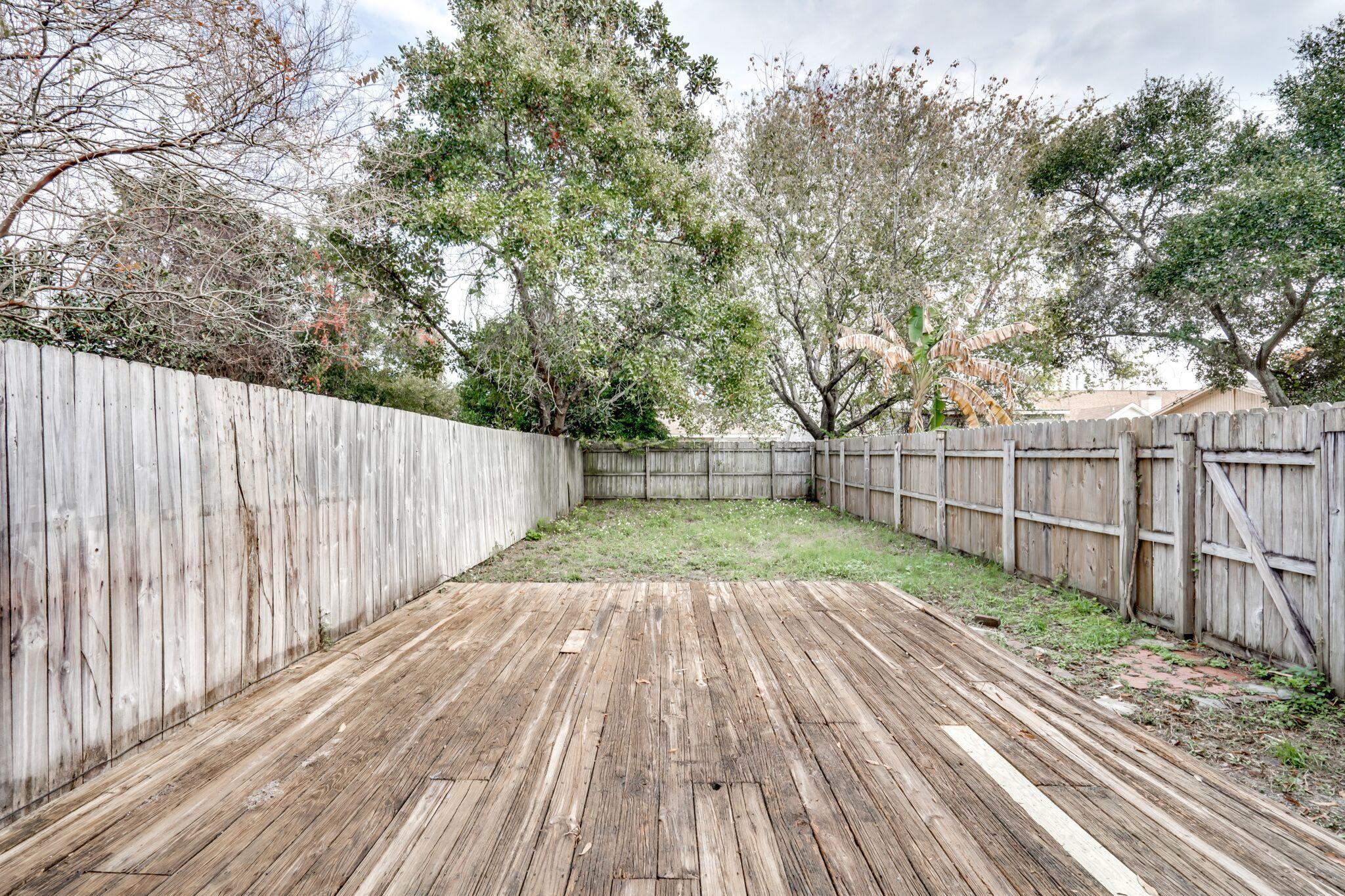 PINE RIDGE TRACE RE/SUB - Residential