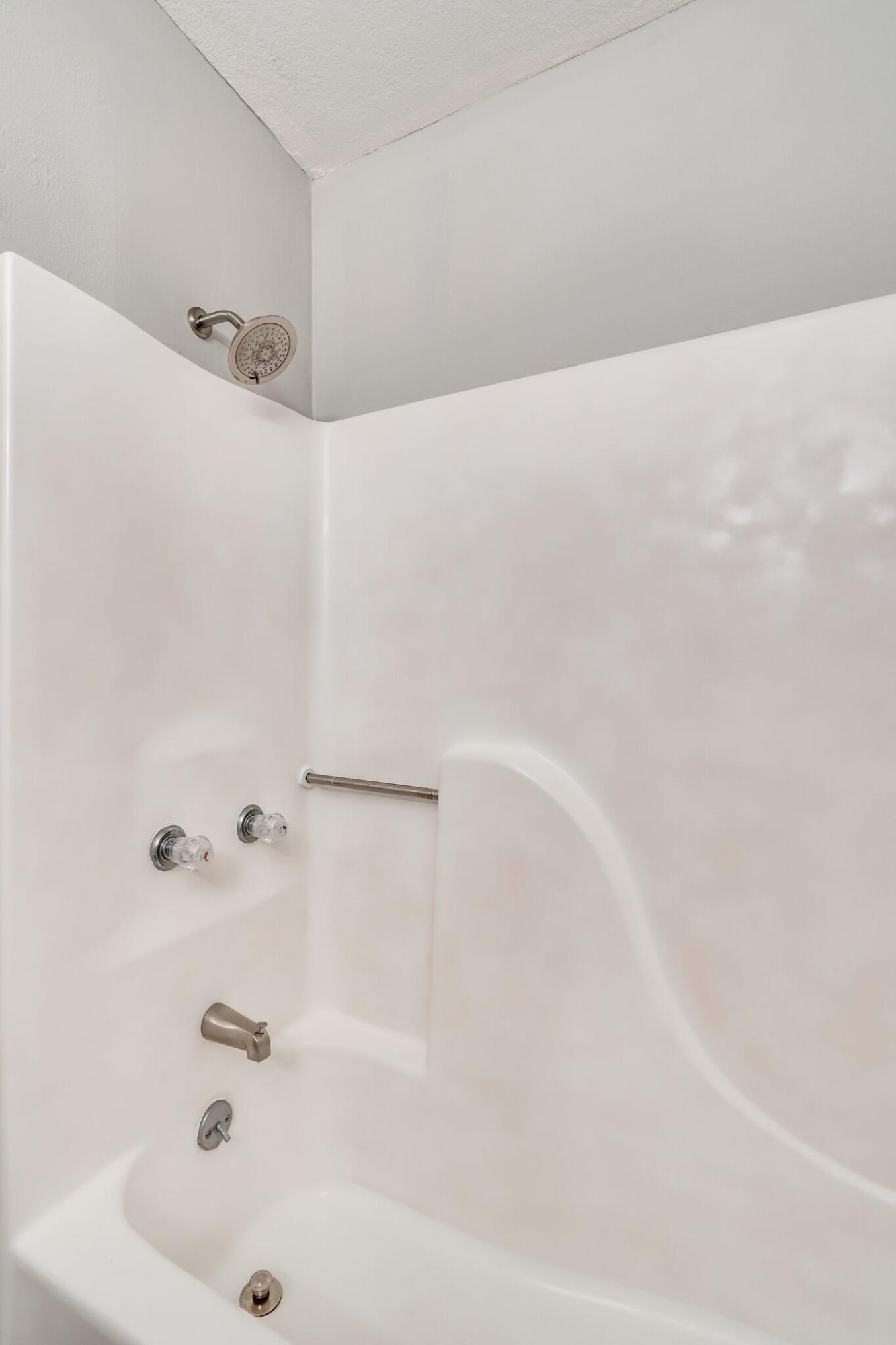 PINE RIDGE TRACE RE/SUB - Residential