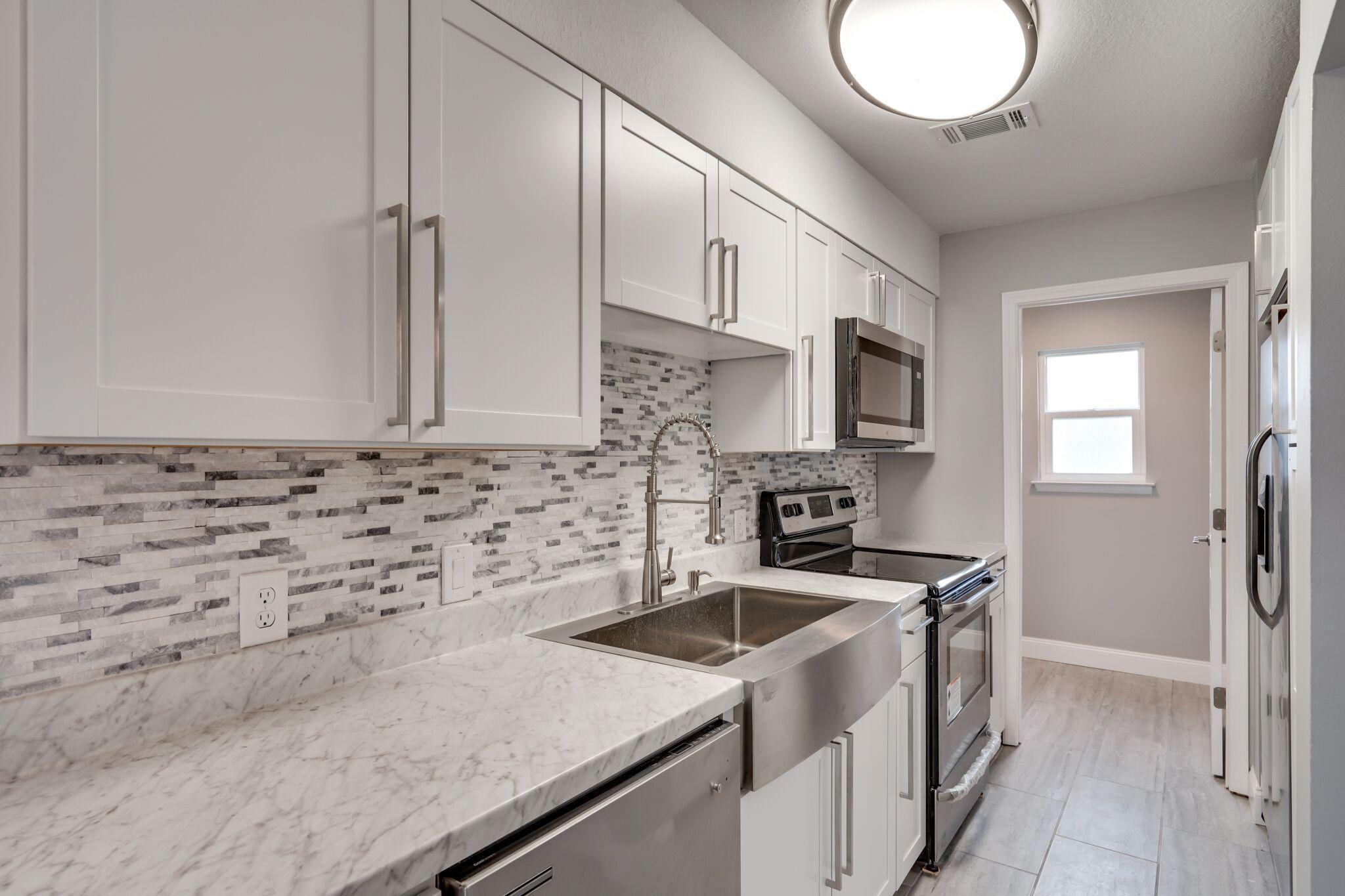 PINE RIDGE TRACE RE/SUB - Residential