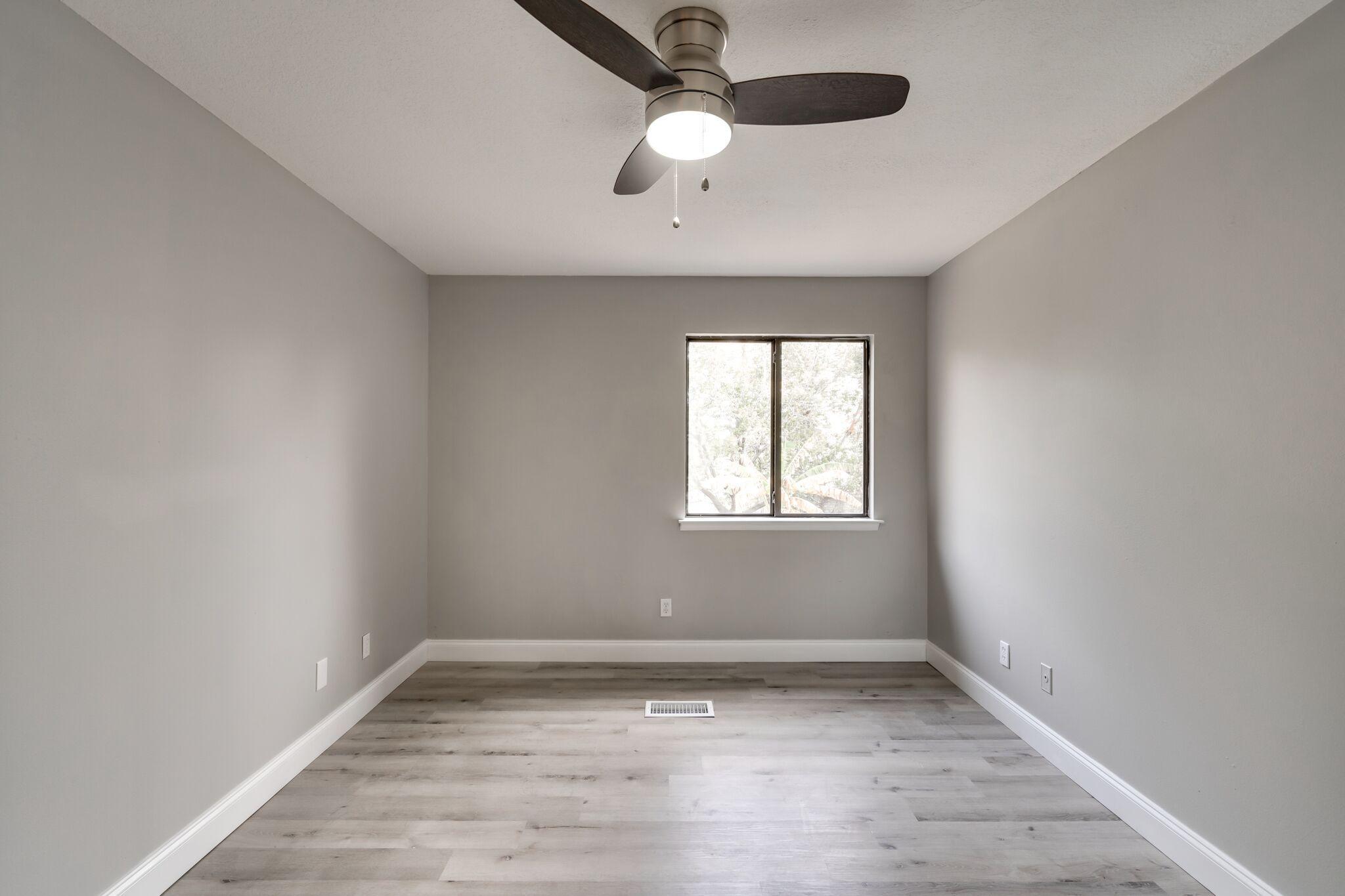 PINE RIDGE TRACE RE/SUB - Residential