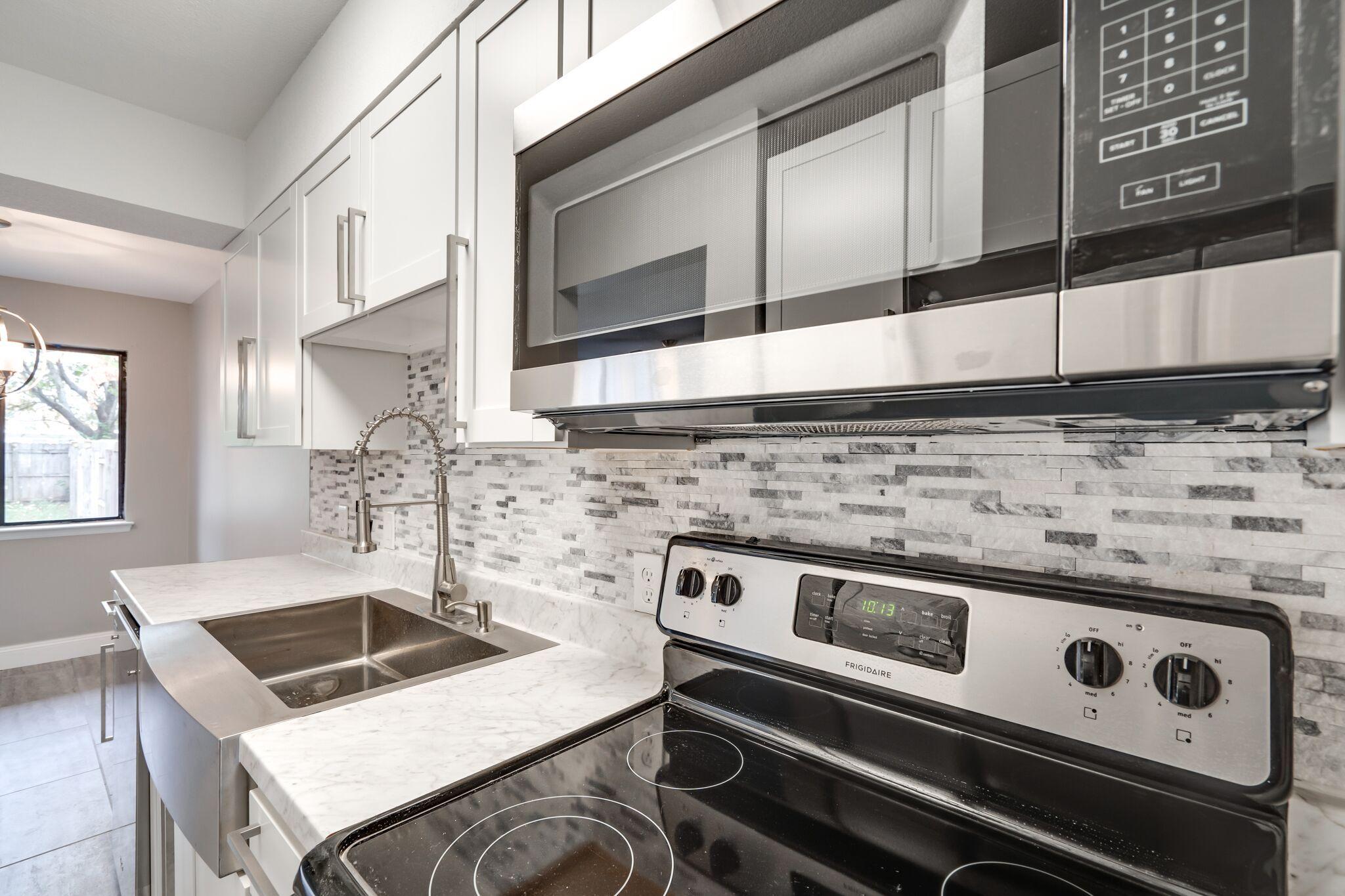 PINE RIDGE TRACE RE/SUB - Residential