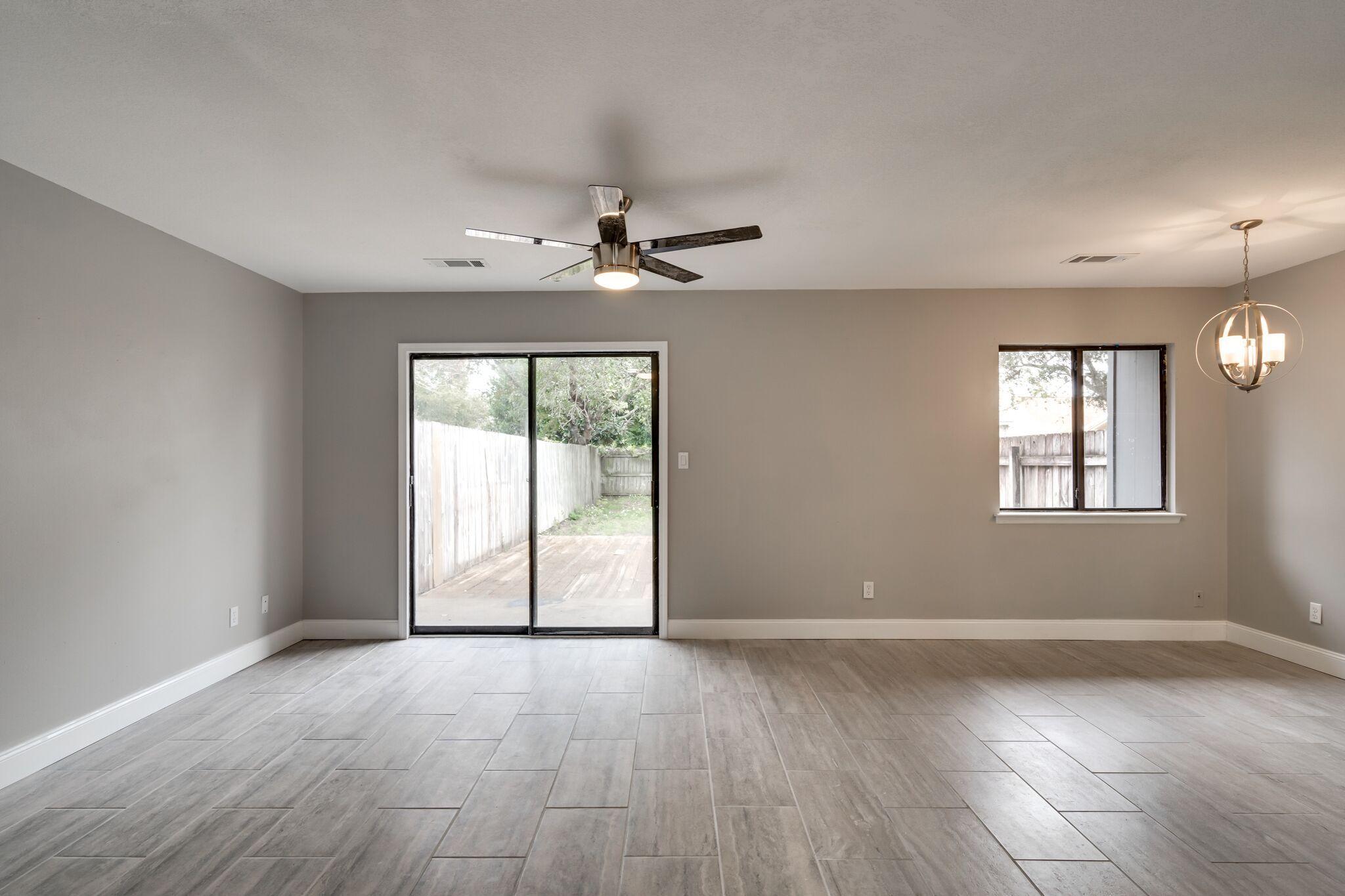 PINE RIDGE TRACE RE/SUB - Residential