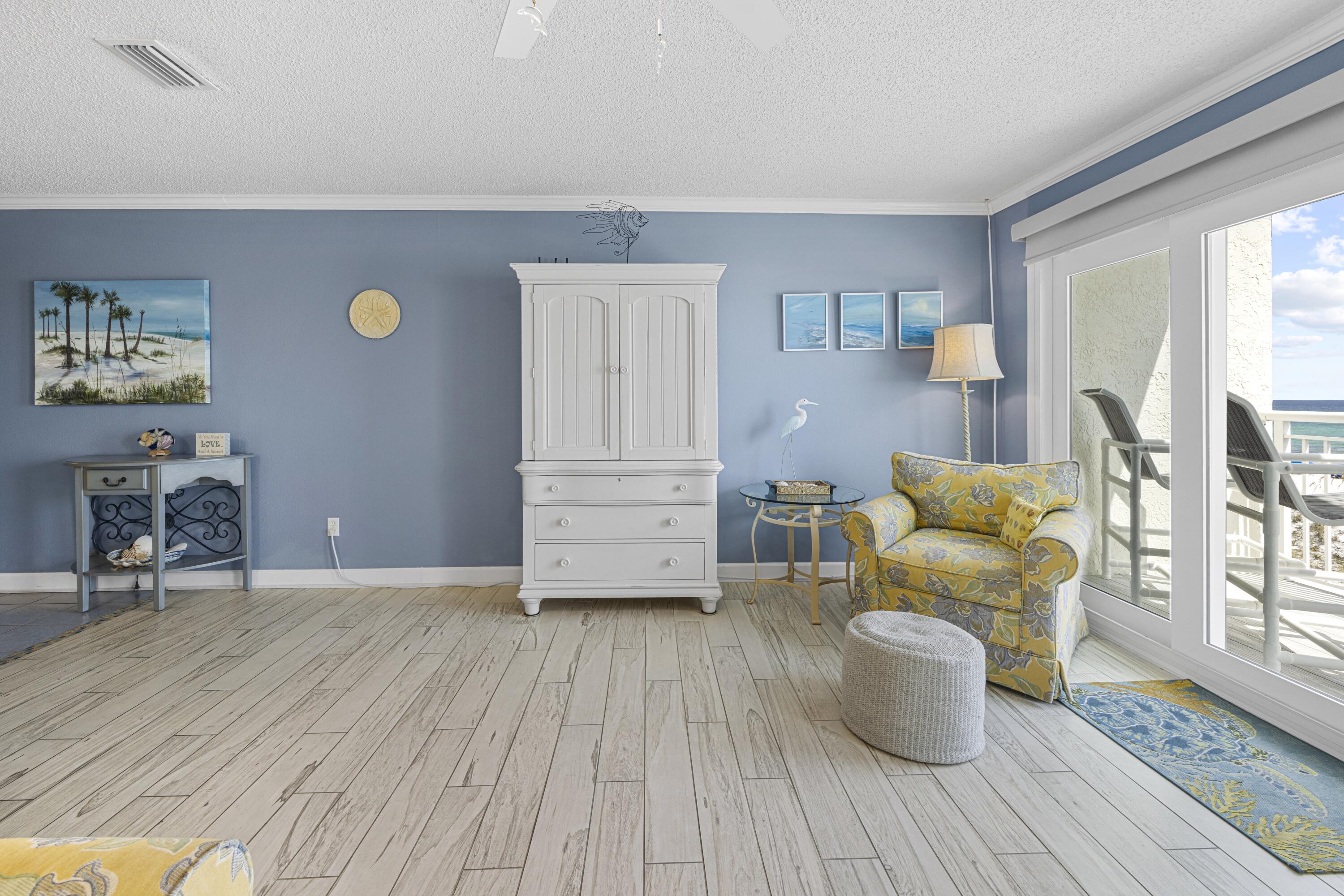 ISLAND SANDS CONDO - Residential