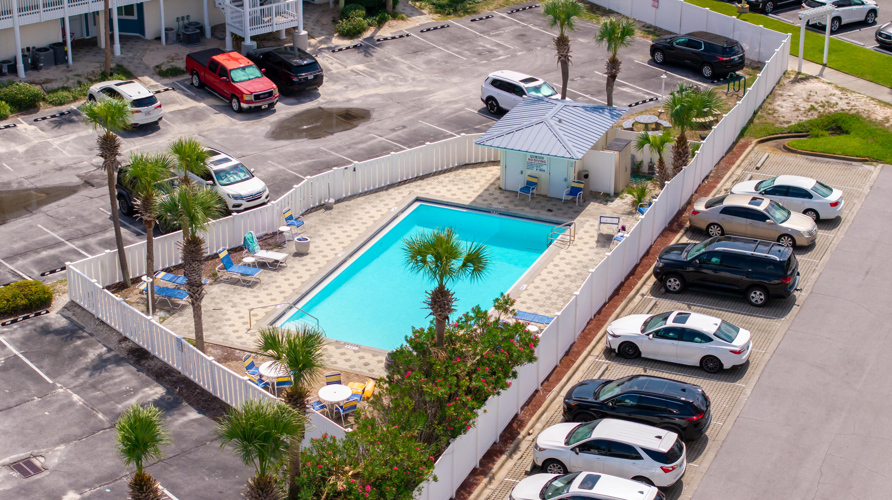 ISLAND SANDS CONDO - Residential