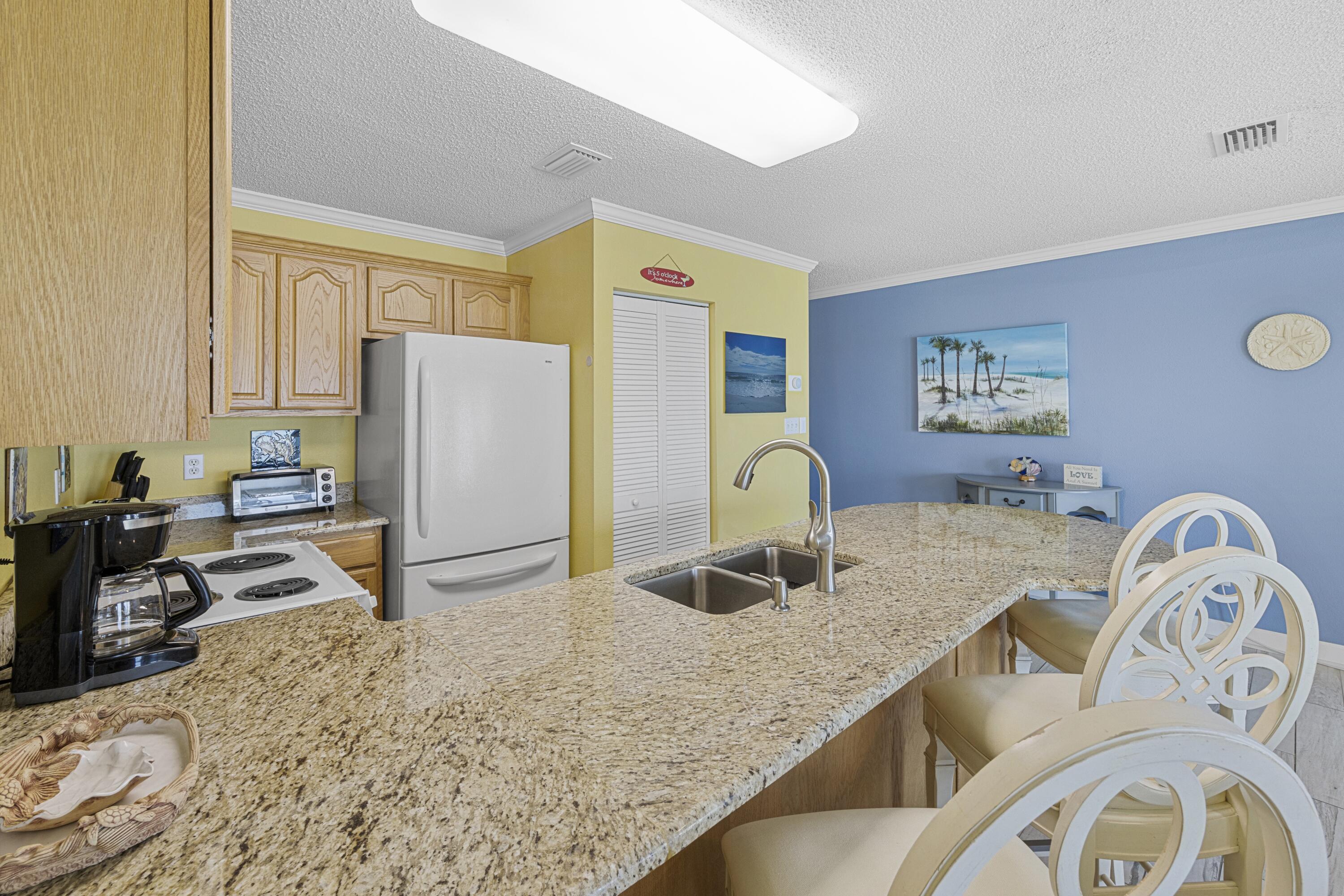 ISLAND SANDS CONDO - Residential