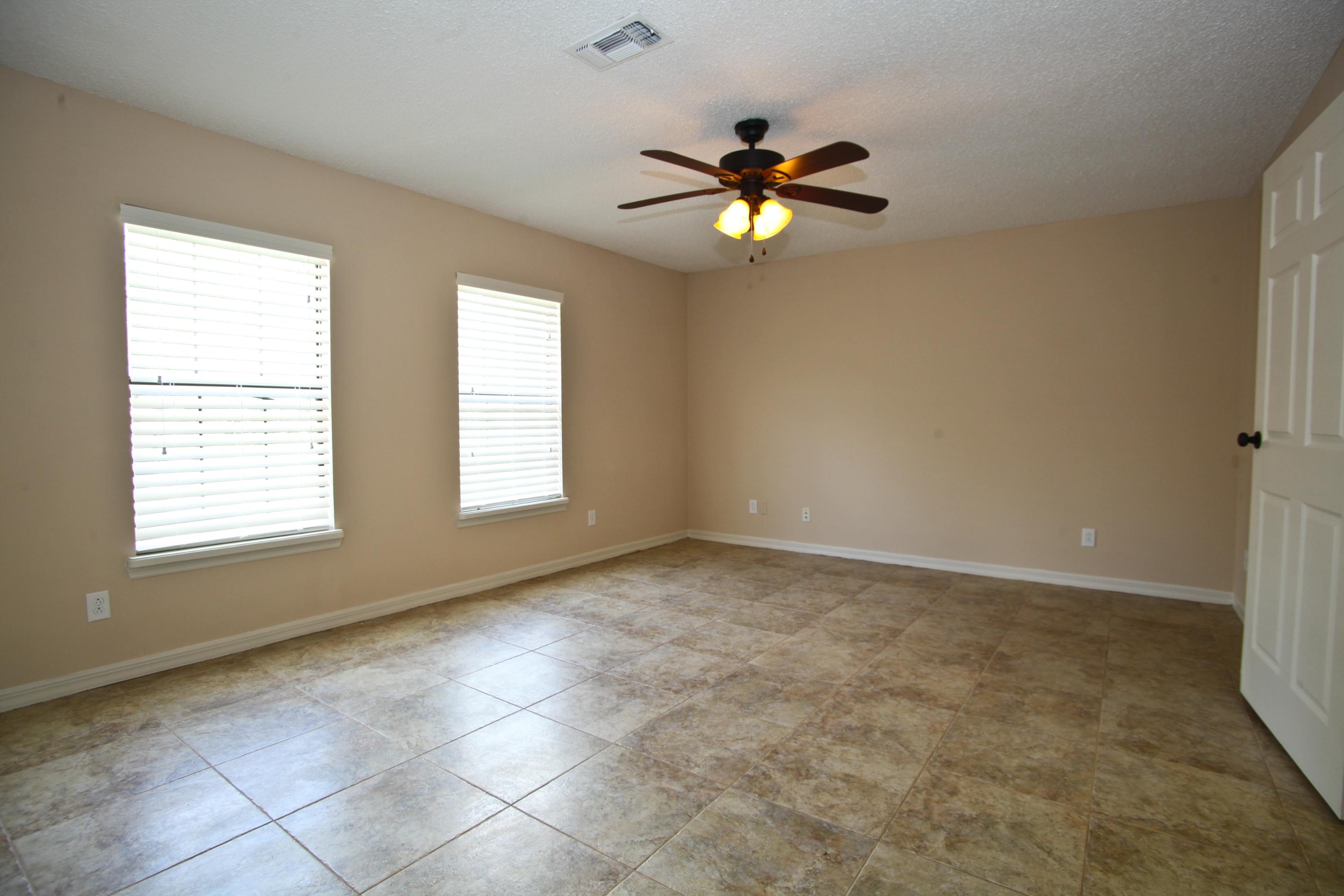 PINE MEADOWS - Residential