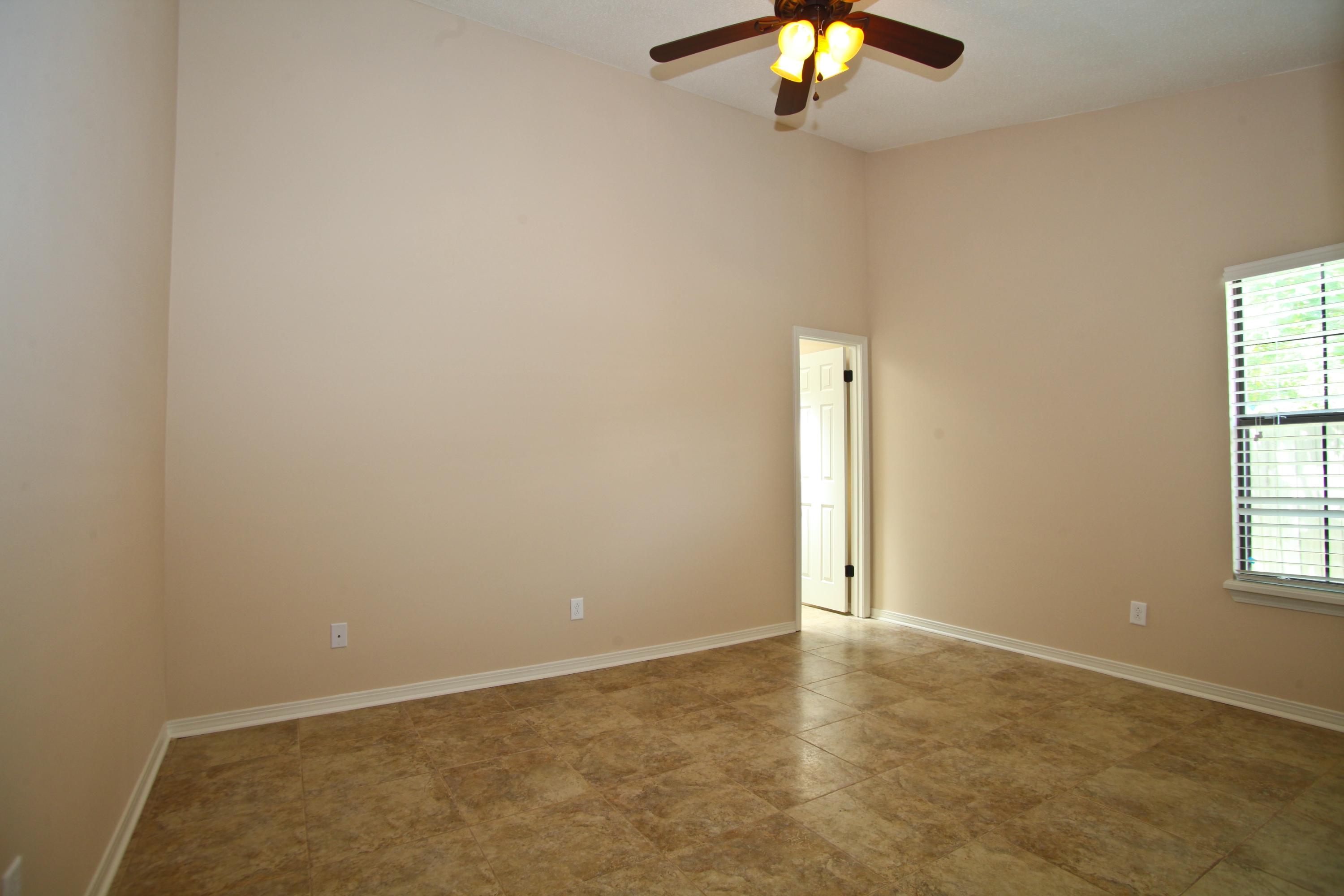 PINE MEADOWS - Residential