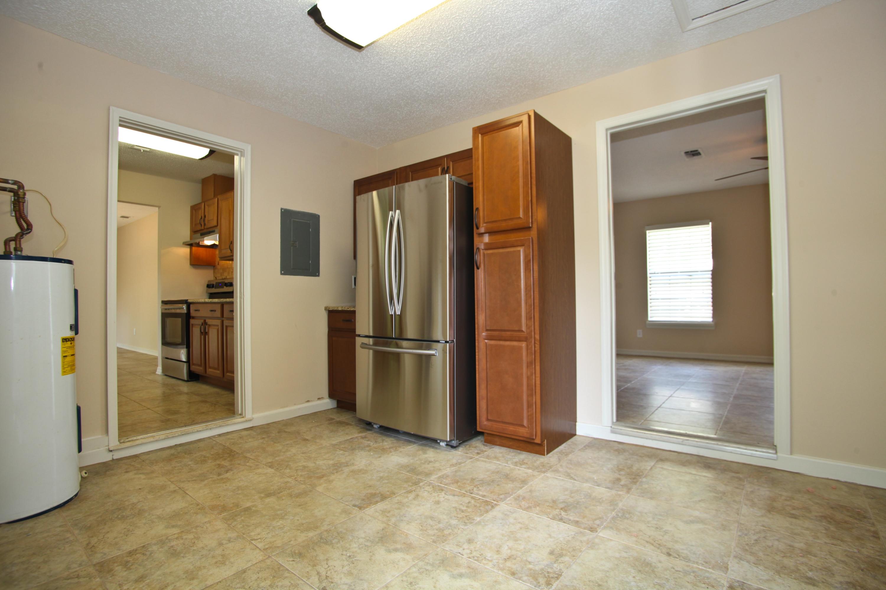 PINE MEADOWS - Residential