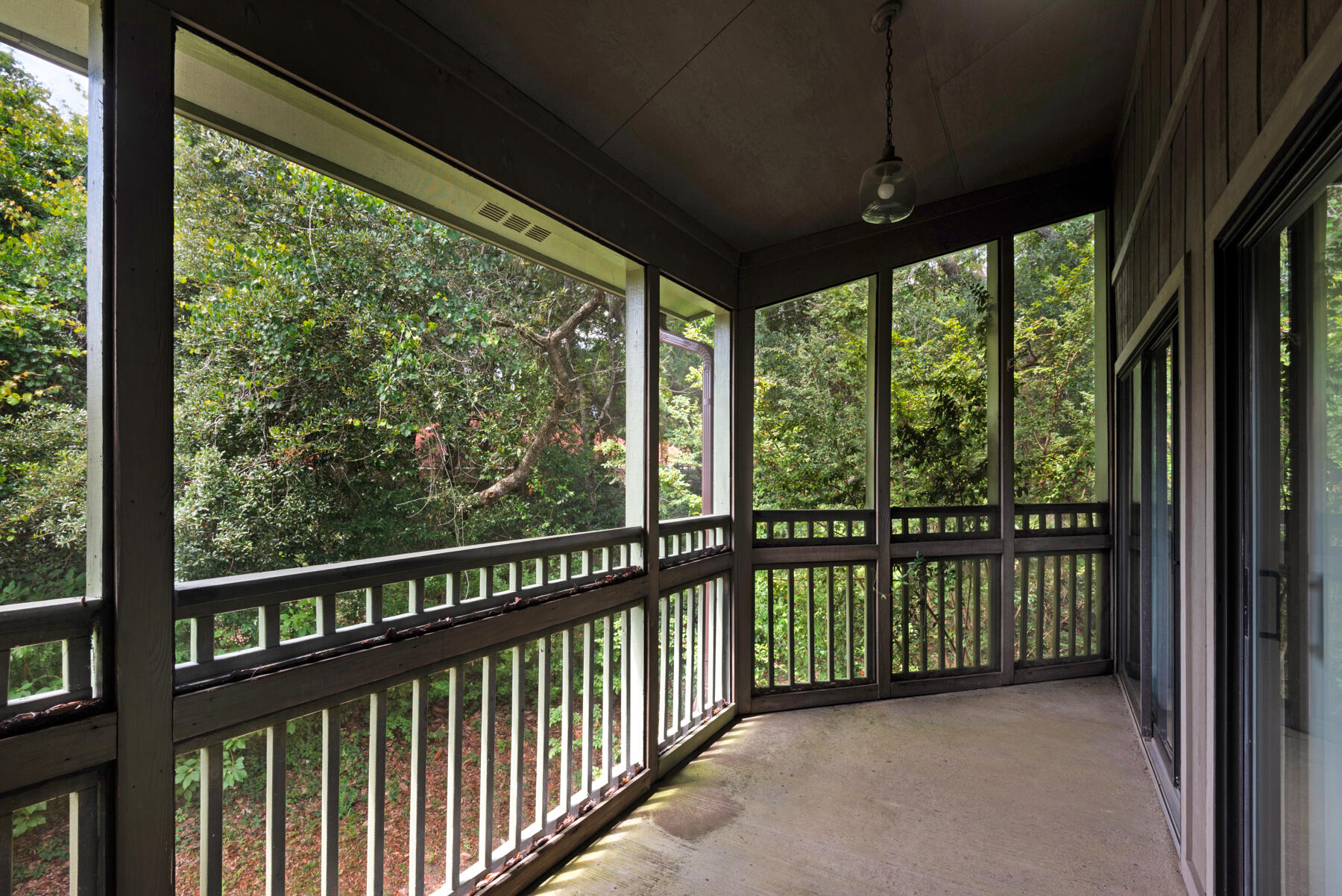 GARDEN OAKS CONDO - Residential Lease