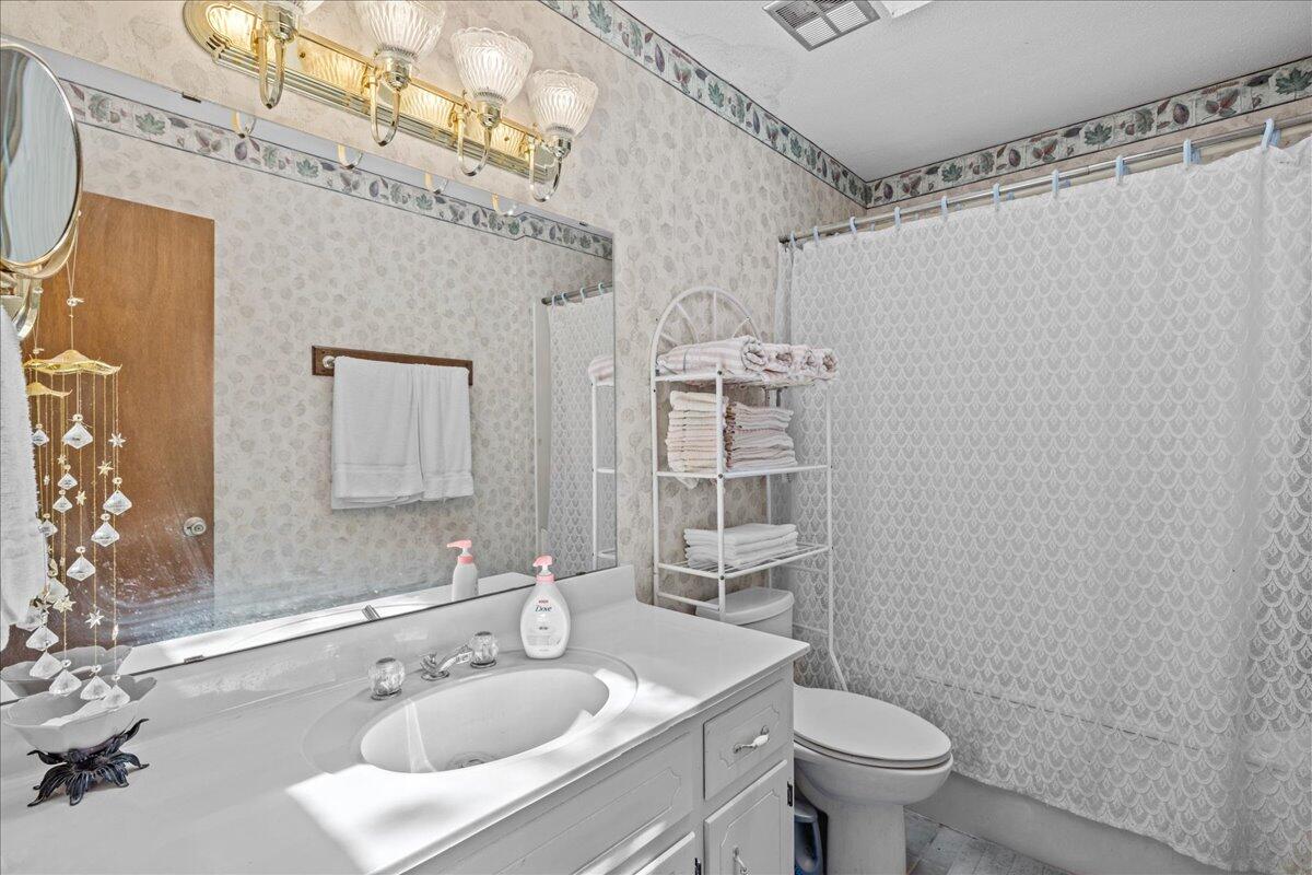 CREEKSIDE - Residential