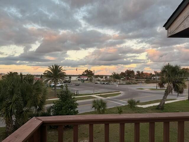 BAY PARK MANOR THE - Residential