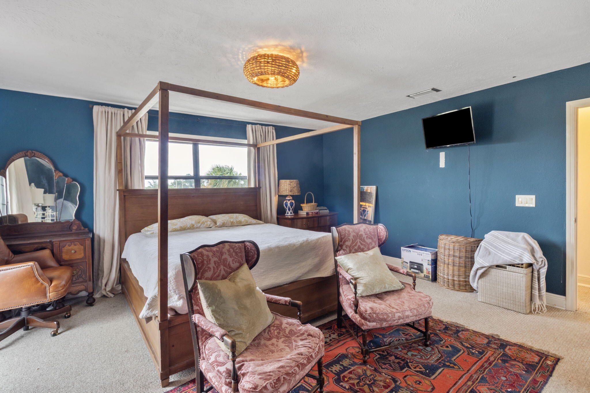 BAY PARK MANOR THE - Residential