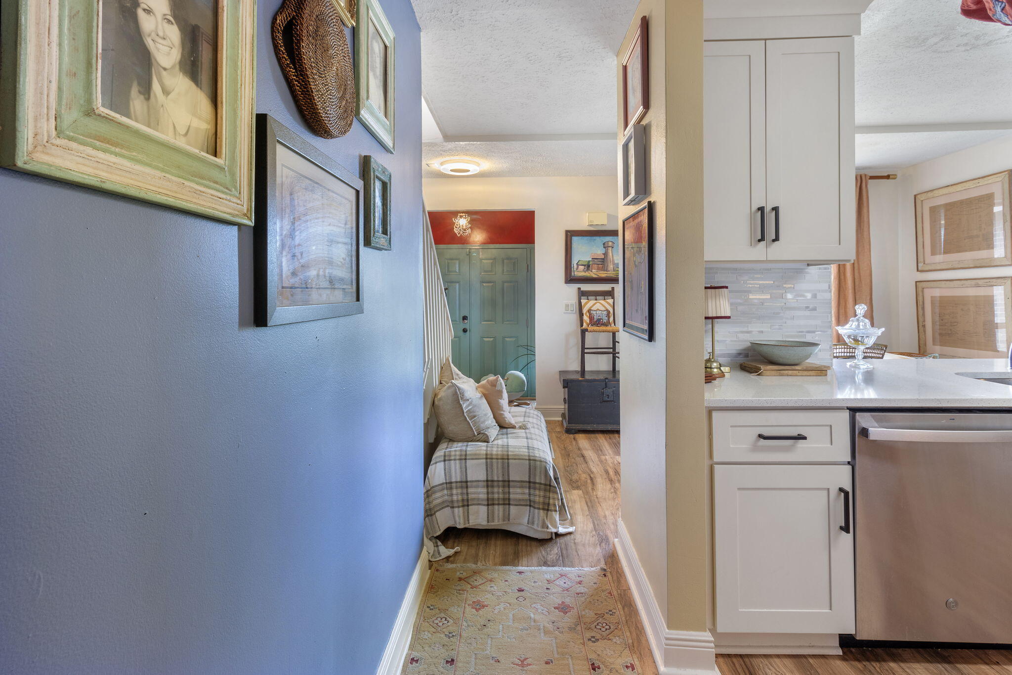 BAY PARK MANOR THE - Residential