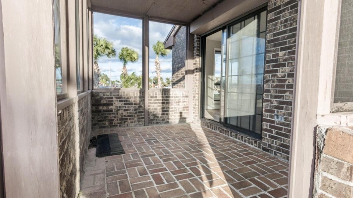 BAY PARK MANOR THE - Residential